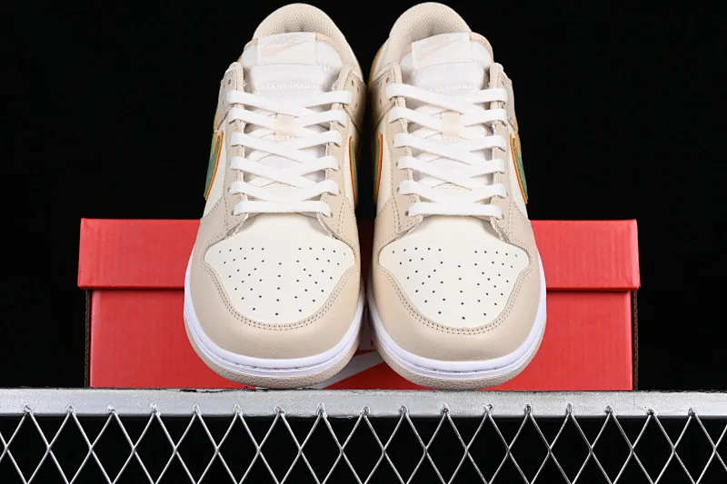 All categories Nk SB Dunk series Nk SB Dunk Low low-top sneakers Nk Dunk Low "Pale Ivory" dark and light ivory color matching SB low-top sports and leisure sneakers FQ6869-131